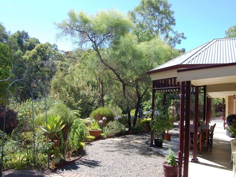 16 Cedar Avenue, Blackwood SA 5051