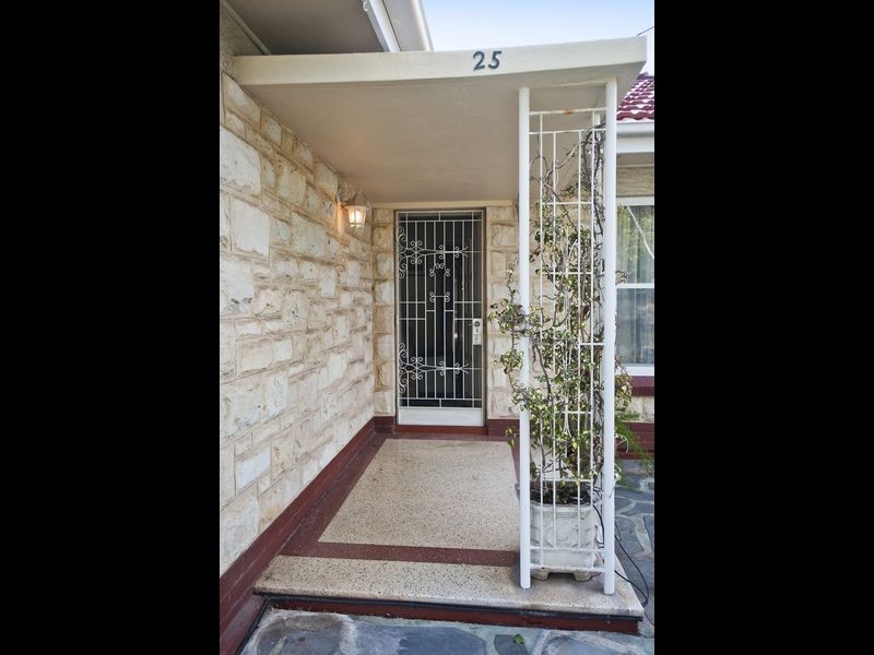 23-25 Sandison Terrace, Glenelg North SA 5045