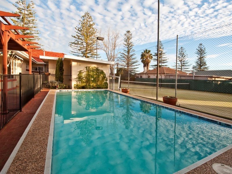 23-25 Sandison Terrace, Glenelg North SA 5045