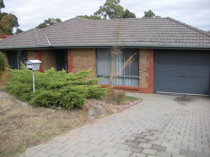 27 Springpark Circuit, Aberfoyle Park SA 5159