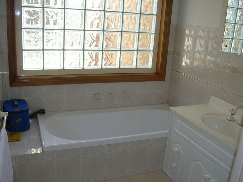 4b Bellevue Terrace, Hove SA 5048