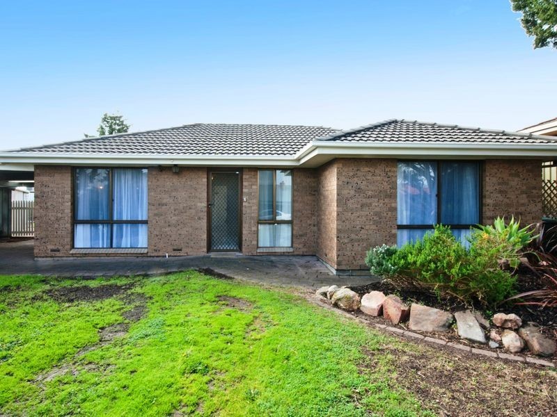 18 Wistow Crescent, Trott Park SA 5158
