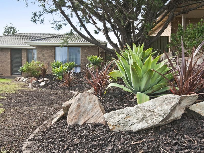 18 Wistow Crescent, Trott Park SA 5158