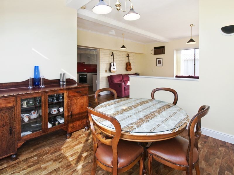18 Wistow Crescent, Trott Park SA 5158