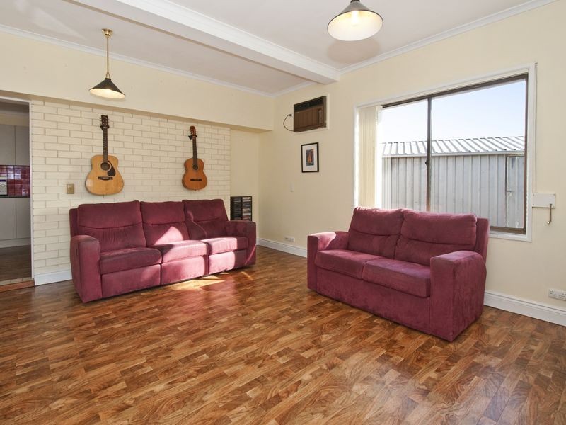 18 Wistow Crescent, Trott Park SA 5158