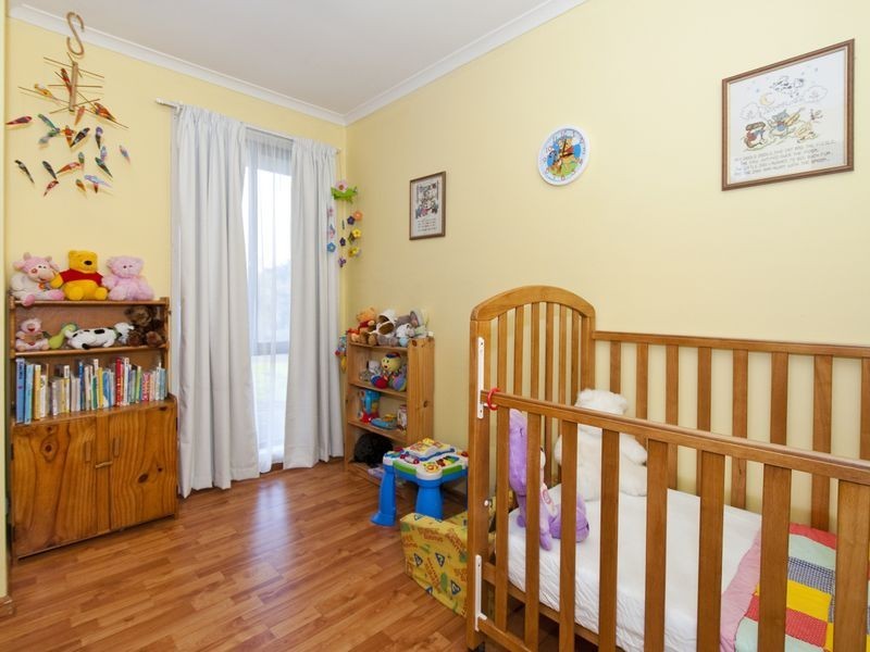 18 Wistow Crescent, Trott Park SA 5158