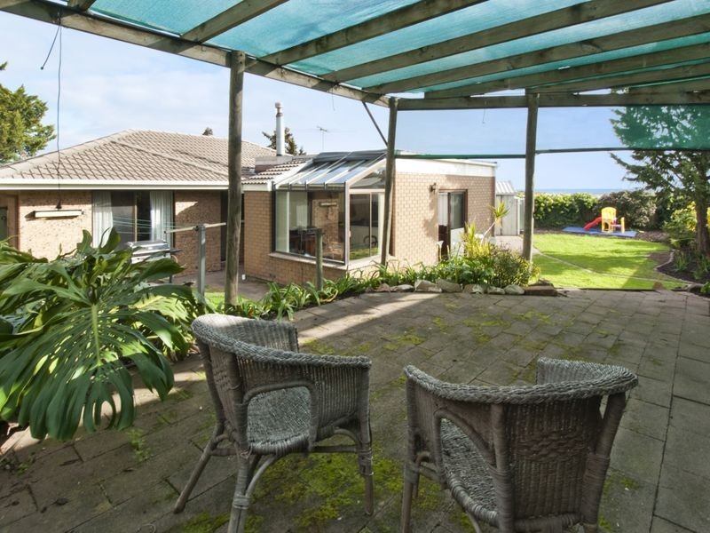 18 Wistow Crescent, Trott Park SA 5158