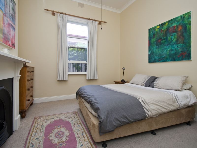 7 Byron St, Glenelg SA 5045