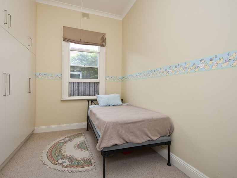7 Byron St, Glenelg SA 5045