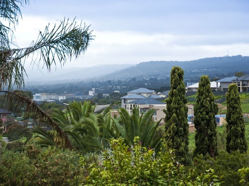 42 Karoona Cres, Seacombe Heights SA 5047