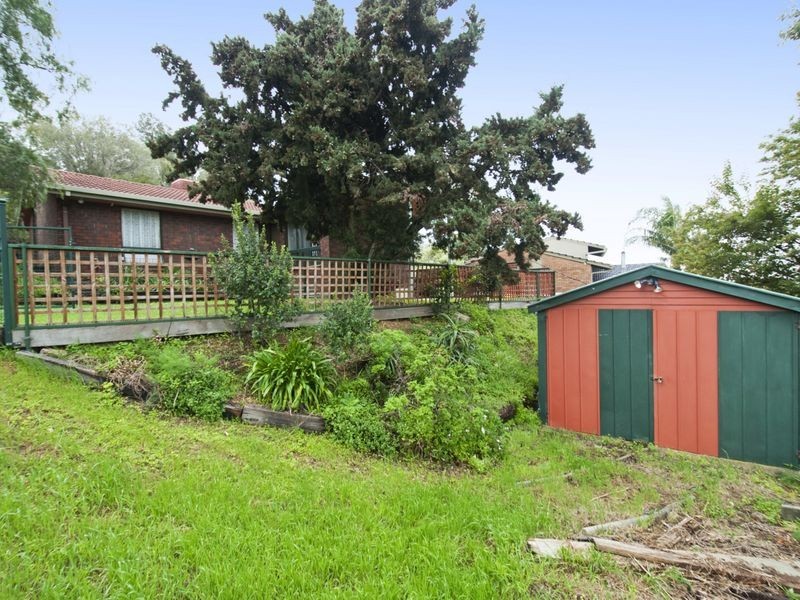 42 Karoona Cres, Seacombe Heights SA 5047