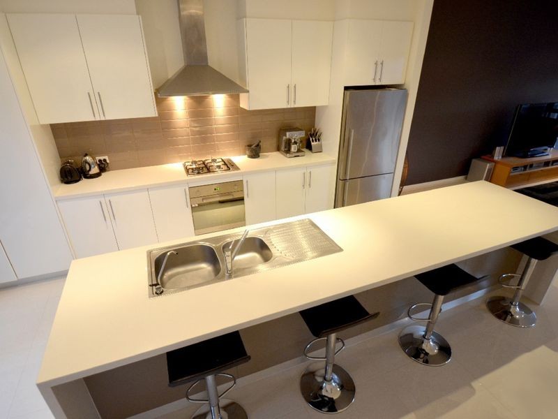 11 Barton Avenue, Kingston Park SA 5049