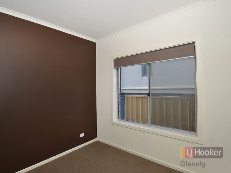 11 Barton Avenue, Kingston Park SA 5049