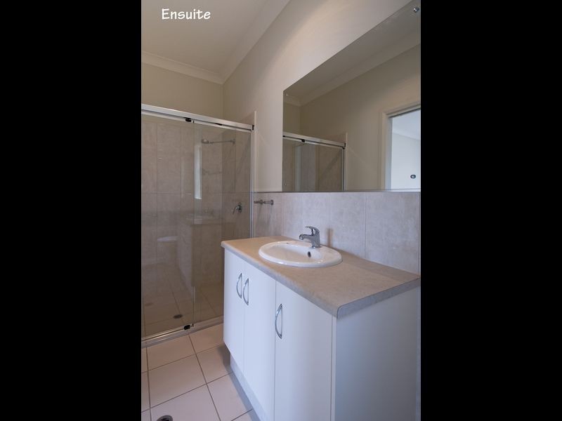 6A Nickels Avenue, Park Holme SA 5043