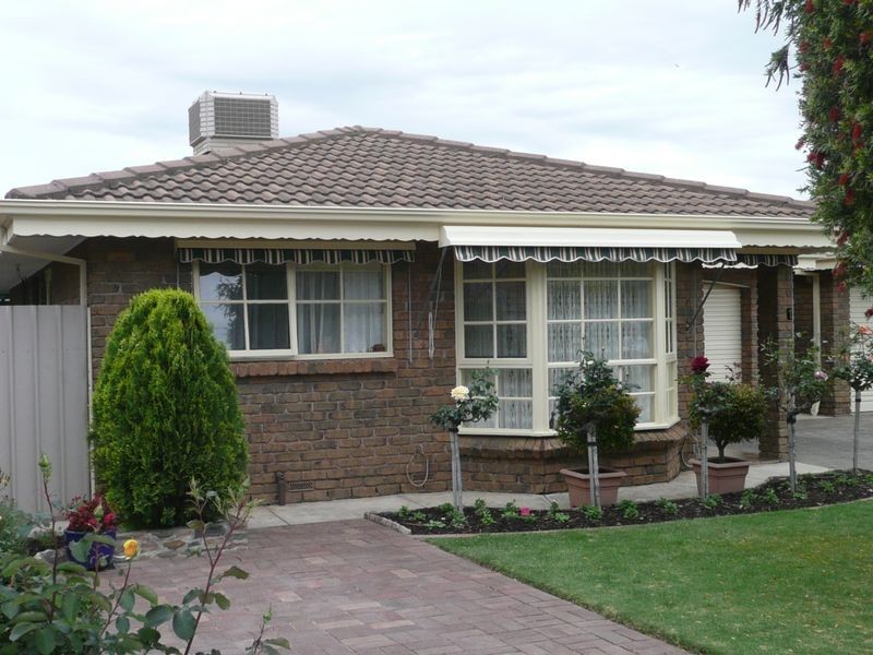 1/11 Cook Crescent, Warradale SA 5046