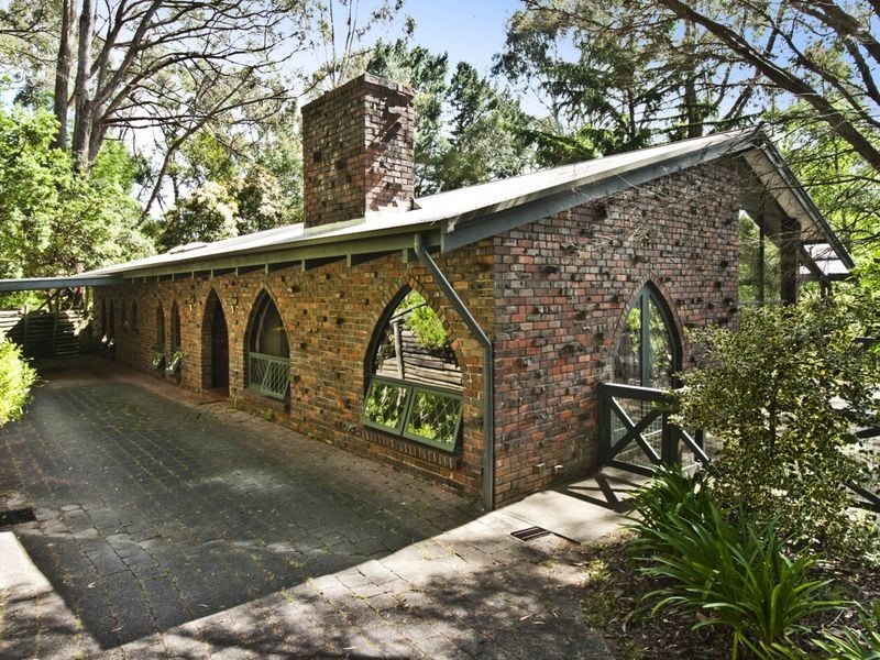 11 Rossiter Road, Stirling SA 5152