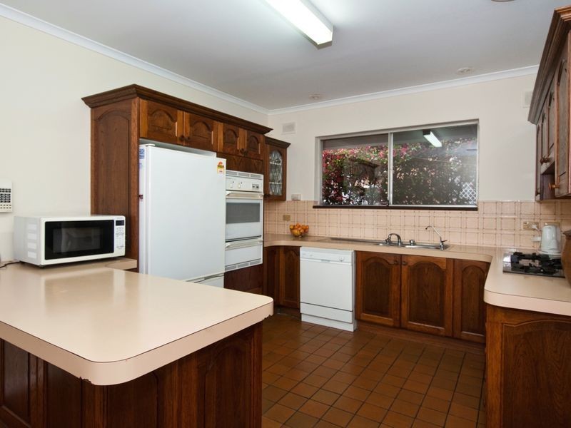 14 Old Drive, Novar Gardens SA 5040