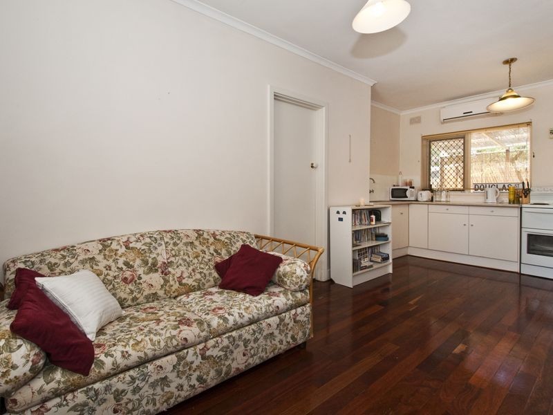 5/8A Jervois Street, Glenelg North SA 5045