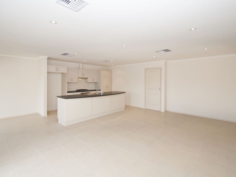 9 Bristol Street, Dover Gardens SA 5048