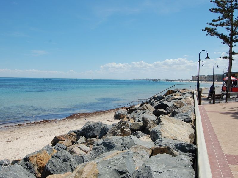 22/3 Broadway, Glenelg South SA 5045