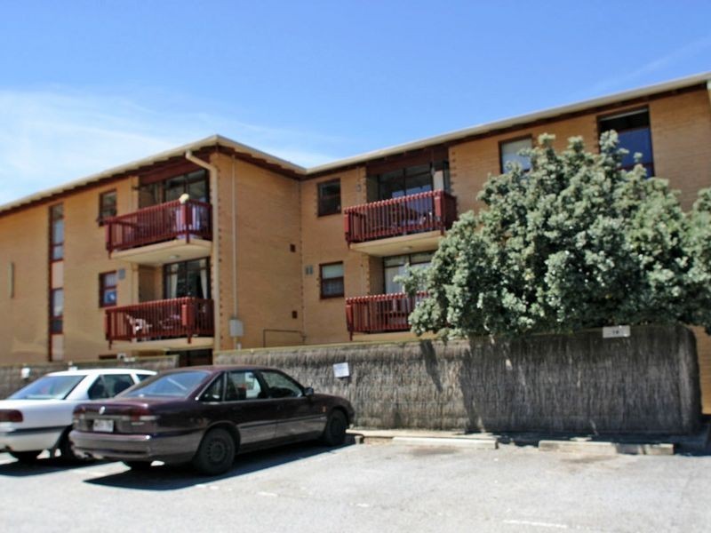 22/3 Broadway, Glenelg South SA 5045