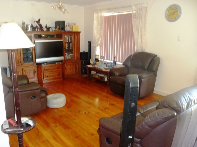 36 Tiparra Avenue, Park Holme SA 5043