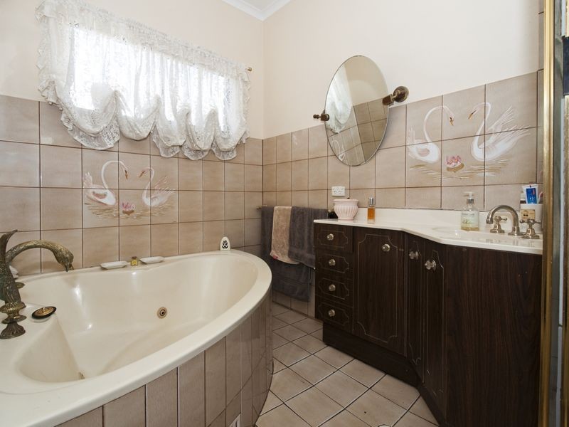 2 Grandview Grove, Sturt SA 5047