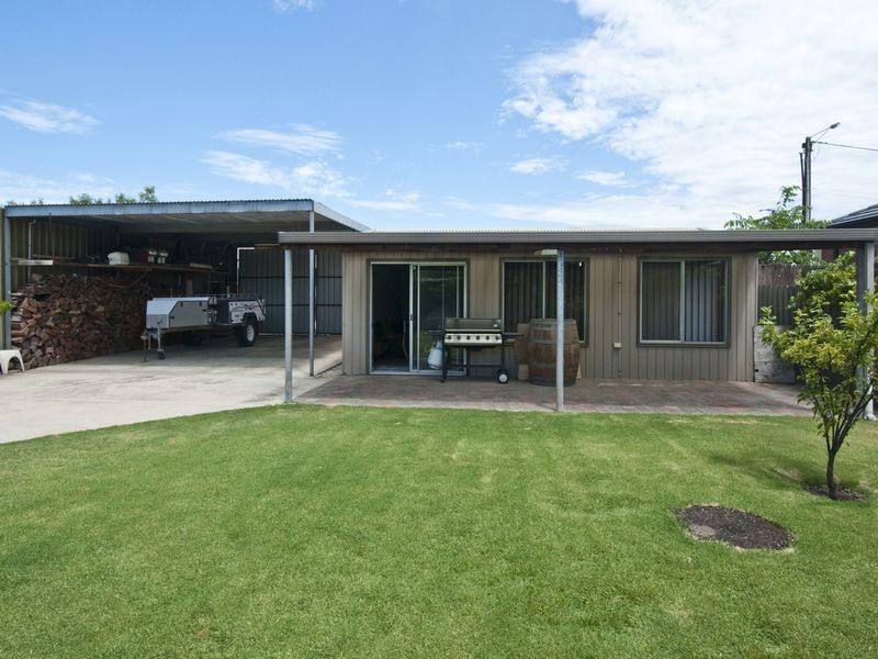 21 Roberts Street, Birkenhead SA 5015