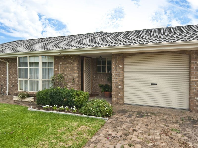 3/11 Renown Ave, Clovelly Park SA 5042