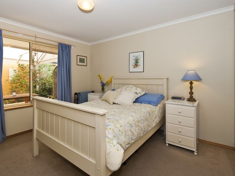 3/11 Renown Ave, Clovelly Park SA 5042