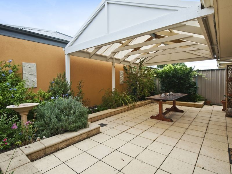 3/11 Renown Ave, Clovelly Park SA 5042