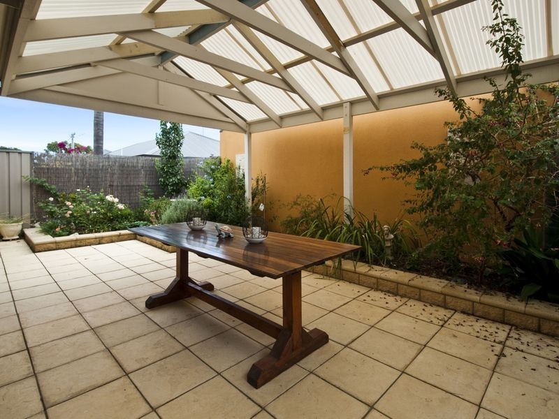 3/11 Renown Ave, Clovelly Park SA 5042