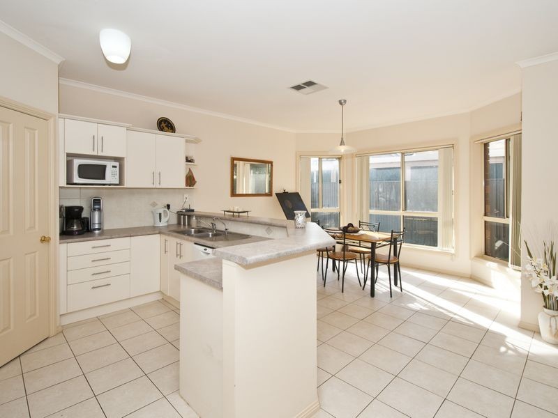 72 Finniss Street, Marion SA 5043