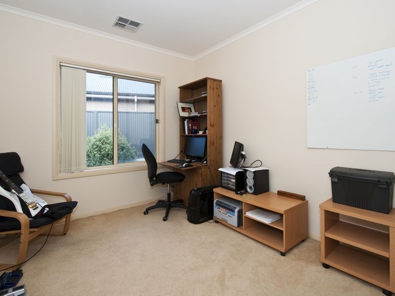 72 Finniss Street, Marion SA 5043