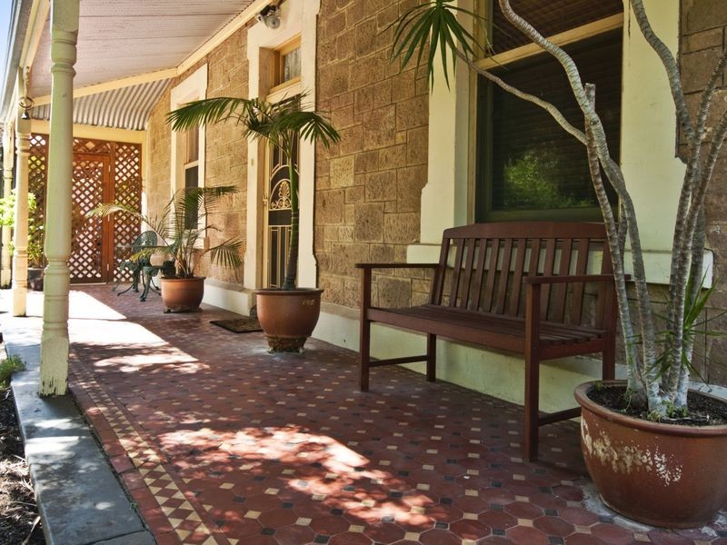 89 Avenue Road, Clarence Gardens SA 5039