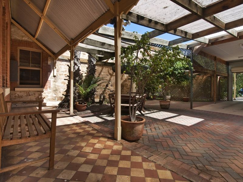 89 Avenue Road, Clarence Gardens SA 5039
