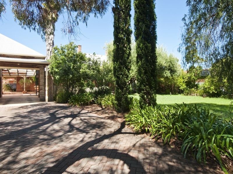 89 Avenue Road, Clarence Gardens SA 5039