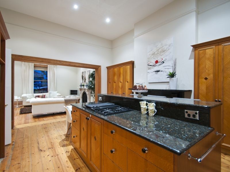 22 Sussex Street, Glenelg SA 5045