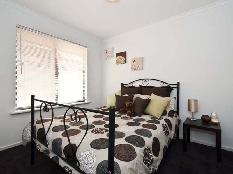 4 Antonio Street, Huntfield Heights SA 5163
