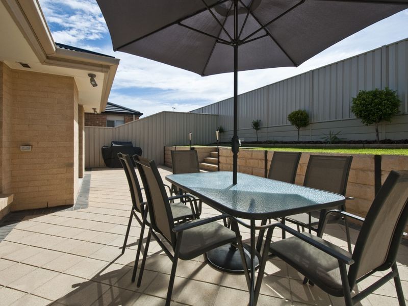 4 Antonio Street, Huntfield Heights SA 5163