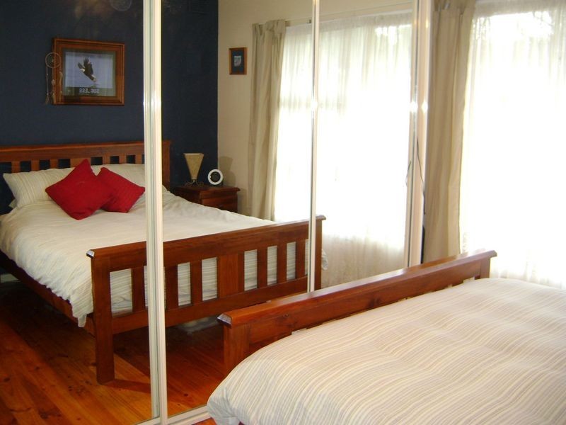 6 Oakmont Crescent, Novar Gardens SA 5040