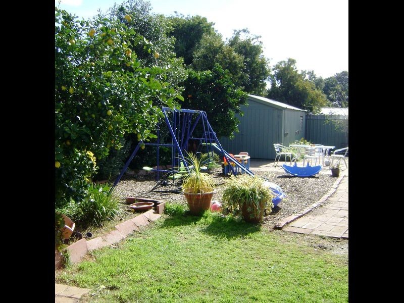 6 Oakmont Crescent, Novar Gardens SA 5040