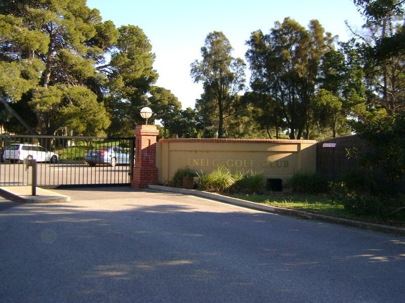 6 Oakmont Crescent, Novar Gardens SA 5040