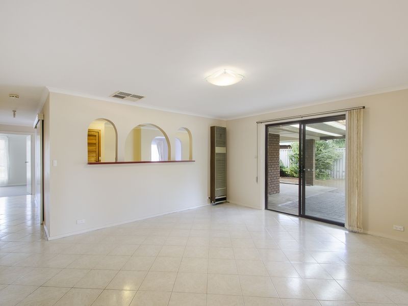 2 Sir Claud Gibb Street, North Haven SA 5018