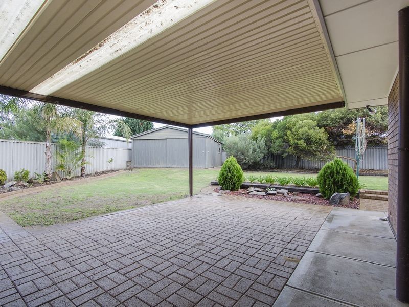 2 Sir Claud Gibb Street, North Haven SA 5018