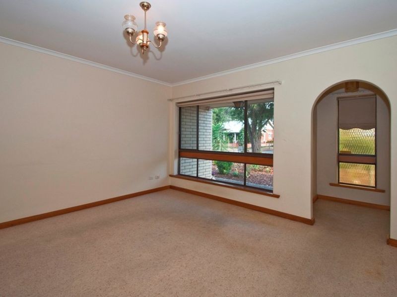 1/1A Kearnes Road, Oaklands Park SA 5046