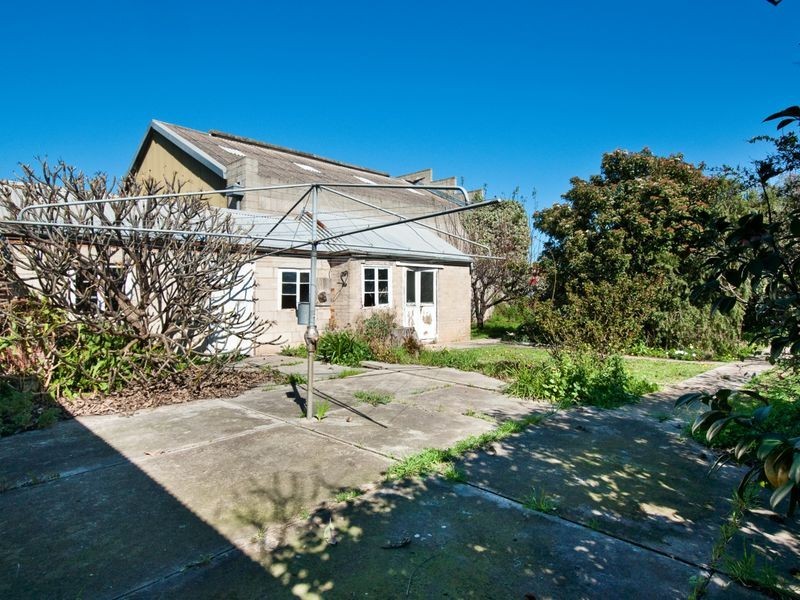 30 Surrey Road, Keswick SA 5035