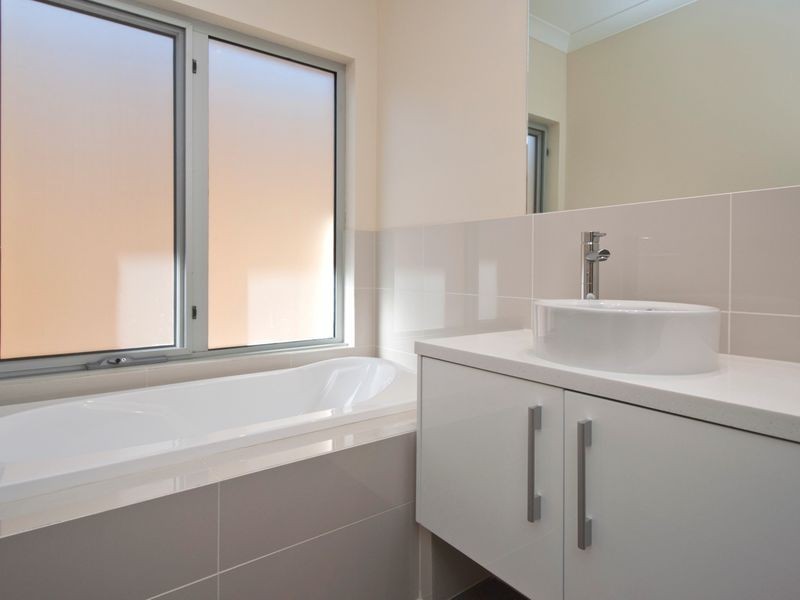 14B & 14C Bowaka Street, Park Holme SA 5043
