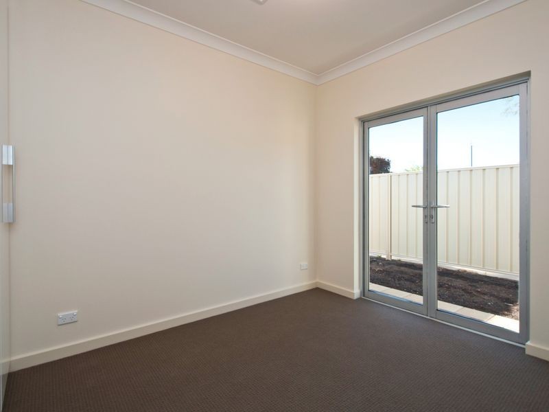 14B & 14C Bowaka Street, Park Holme SA 5043