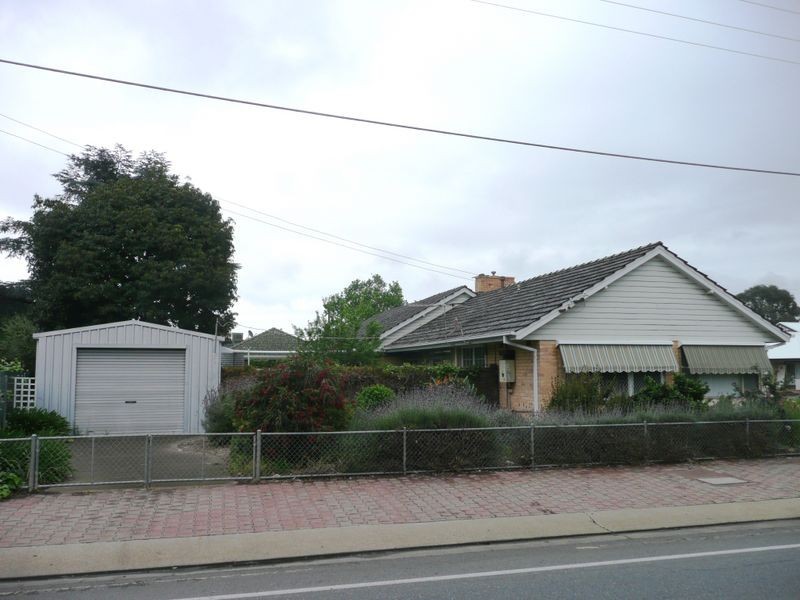 1 Andrew Avenue, Marion SA 5043